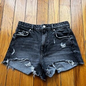 ZARA TRF High Waist Ripped Curved Denim Short, Size 4/26, Color Black